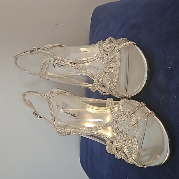 Silver 4 inch sandal heels! - Picture 1 of 7